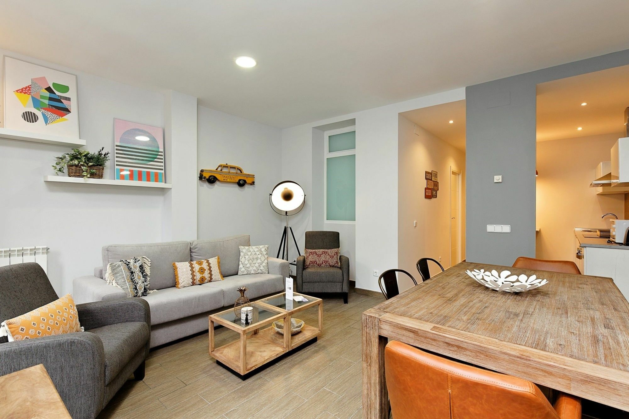 Fuencarral Lara City Center Madrid Exteriör bild